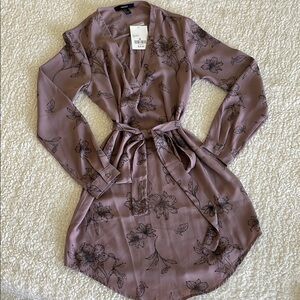 Forever 21  Mini Dress floral lavender and black  size small